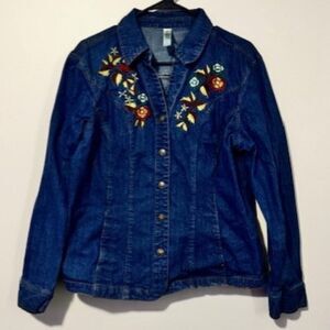 Woman's Decorated Originals Long Sleeve Button Up Jean Jacket Color Blue Size M